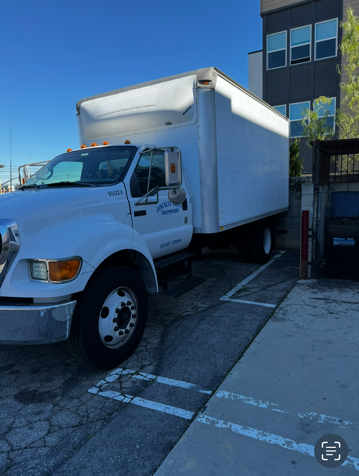 Los Angeles moving permits and parking guide