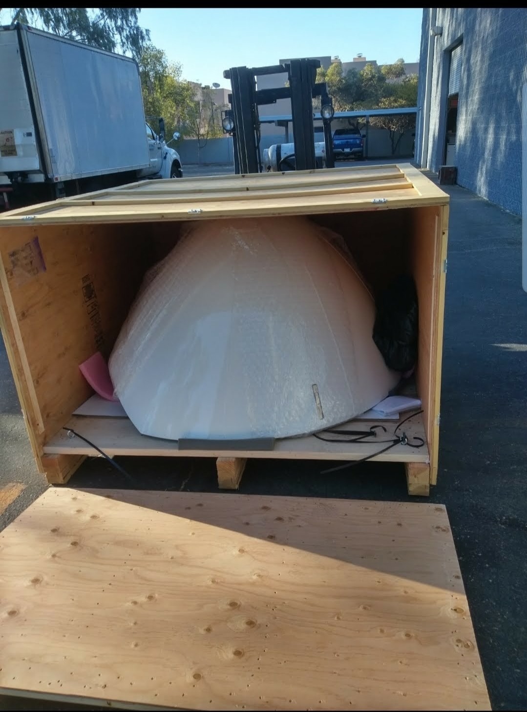 Heavy-duty moving equipment and box truck for large appliances and commercial items