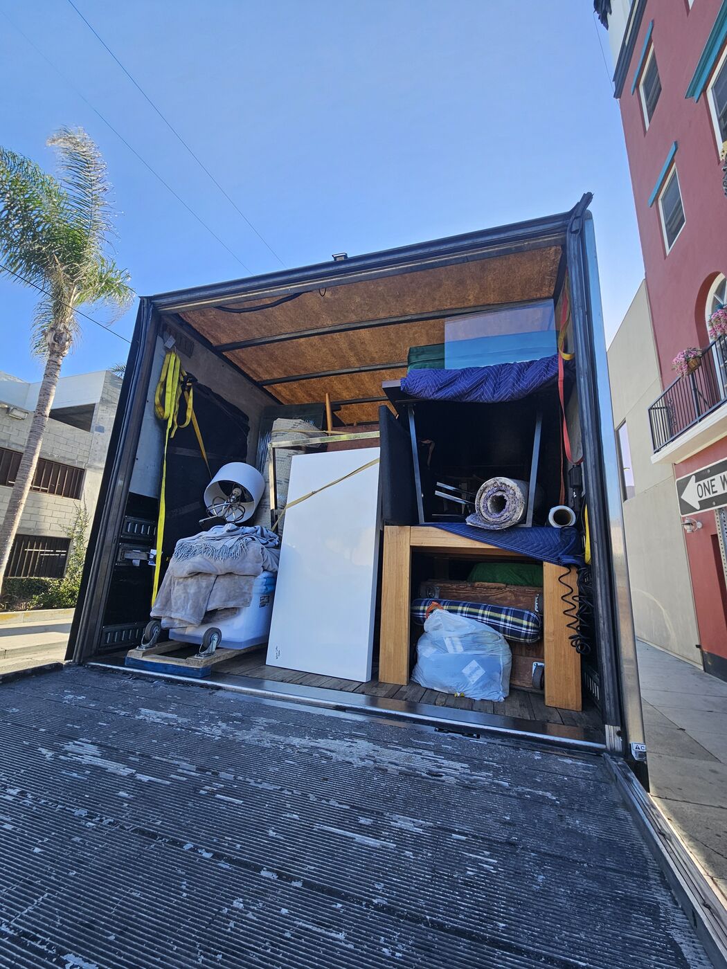 Finished box truck load packed safely by Locally Swift professional packers in Los Angeles